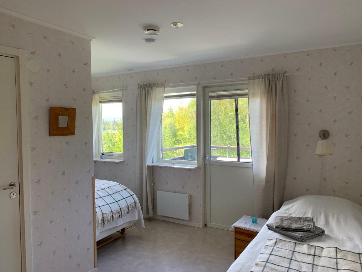 Kullerbacka Gaesthus Hotel Segersta Kültér fotó